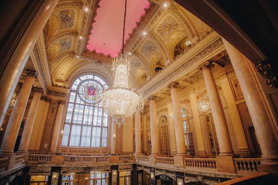 The Chicago Theatre Tour Experience - Key highlights you’ll care about