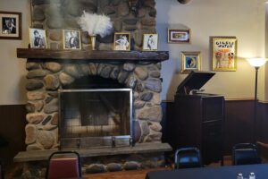 Vito's Vault Chicago finest dinner theatre speakeasy - The 6:00 pm Start and How to Plan Your Arrival