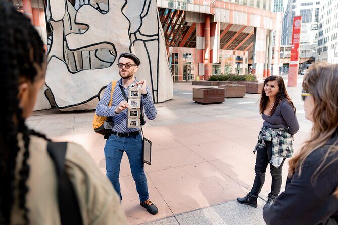 Walkin' with Colin: Chicago History-Mystery-Comedy-Tragedy Tour - Meet at Dearborn, End at the Cultural Center’s People’s Palace