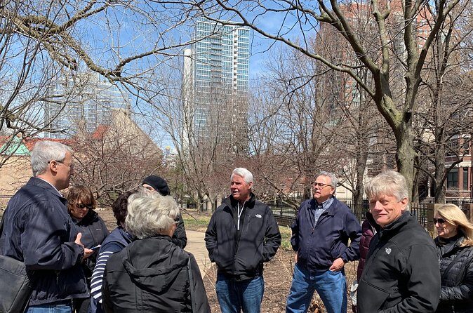 Walking Tour: Chicago's Prairie Ave Dist. - Street of the Elite - Glessner House Museum: elite domestic life, explained in plain terms